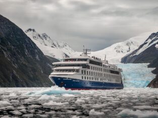 Australis expedition cruise, Patagonia