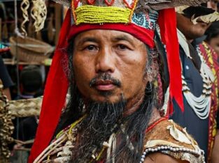 Borneo ethnic holidays