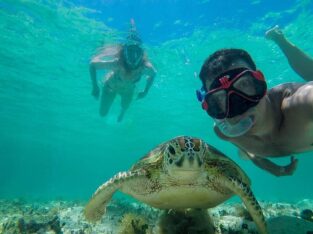 Borneo snorkeling holidays