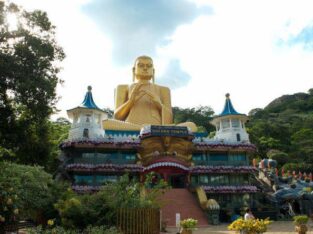 Sri Lanka dambulla temple