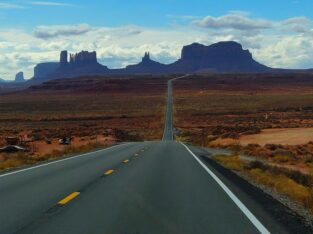 Forrest Gump Point Utah Monument Valley